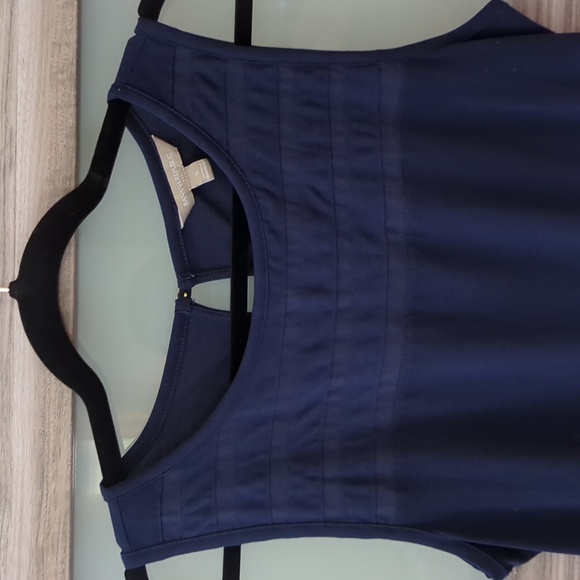 Banana Republic Small Navy Tank Top - Picture 2 of 8